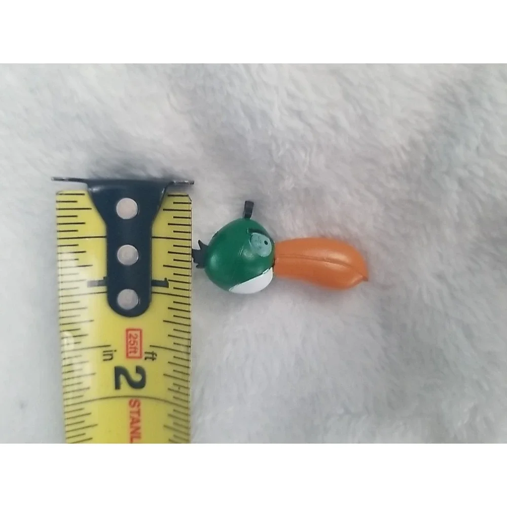 Rovio Angry Birds Toucan Green Bird Figure RARE 1.75